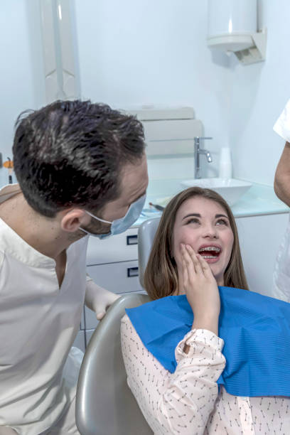 Best Emergency Broken Tooth Repair in Powells Crossroads, TN
